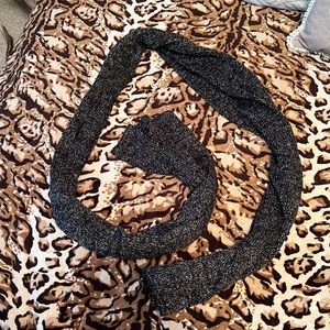 Black and gold Caché scarf like new